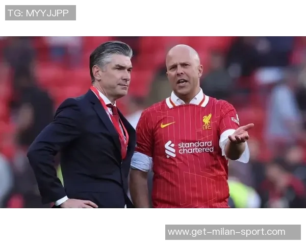 卡恩称施洛特贝克适合拜仁已关注22年期待加盟